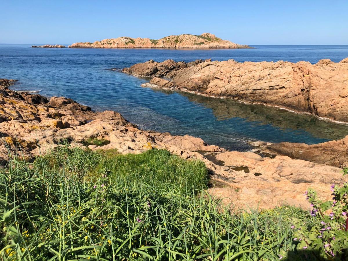 Borgo Spiaggia 이솔라 로사 외부 사진